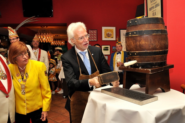 P_Party2011   012.jpg